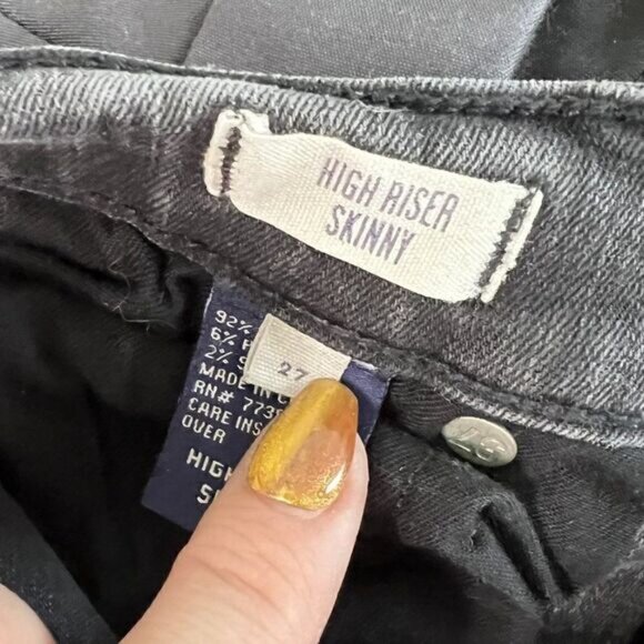 Madewell Washed Black High Riser Skinny Jeans - Picture 8 of 8